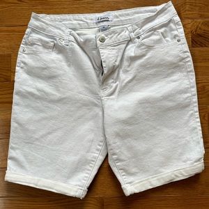 d.jeans bermuda shorts, size 14